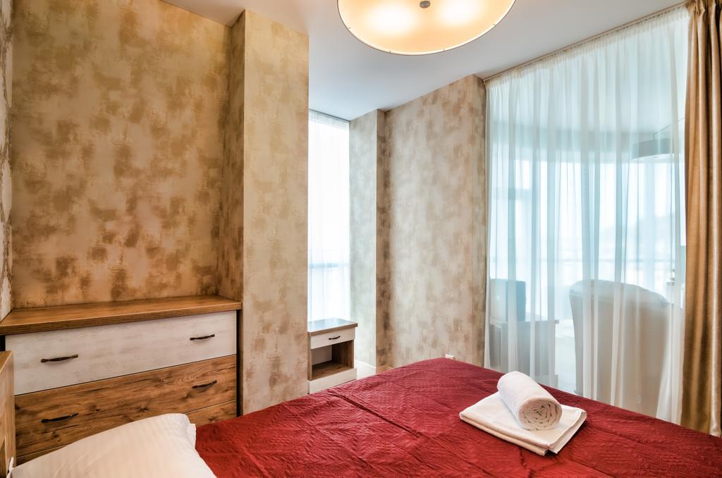 Leogrand Apartments Z Panoramoyu Lvova Eksteriør bilde
